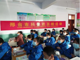 2021河北邢臺無人機科普進百校(引導(dǎo)同學(xué)們探索無人機的世界)插圖10 圖片